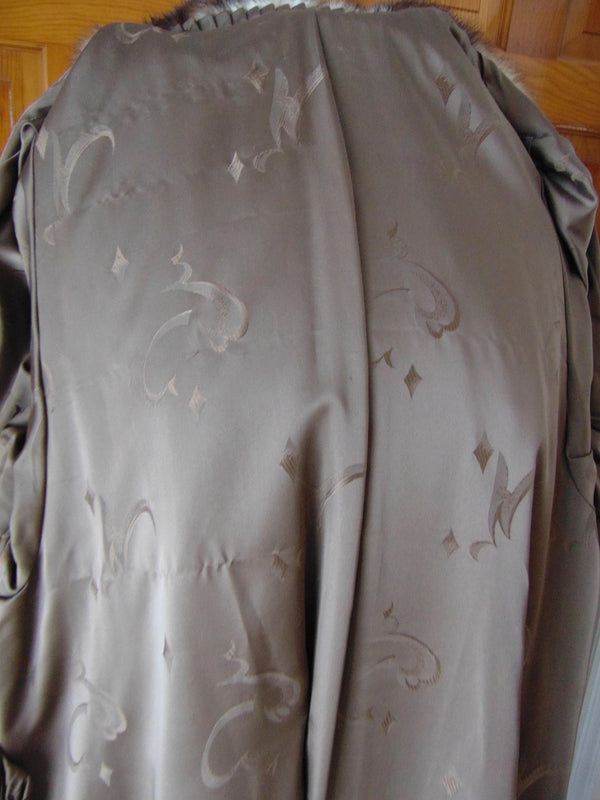 Vintage Fitch Fur Coat: Long Winter Furs