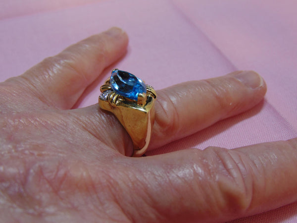 14K Gold Blue Topaz Diamond Ring, Size 6 1/2