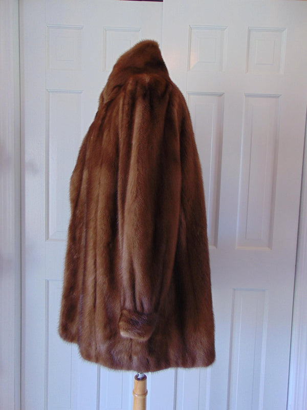 XL Vintage Brown Mink Fur Jacket: Nafa Mink, Preloved