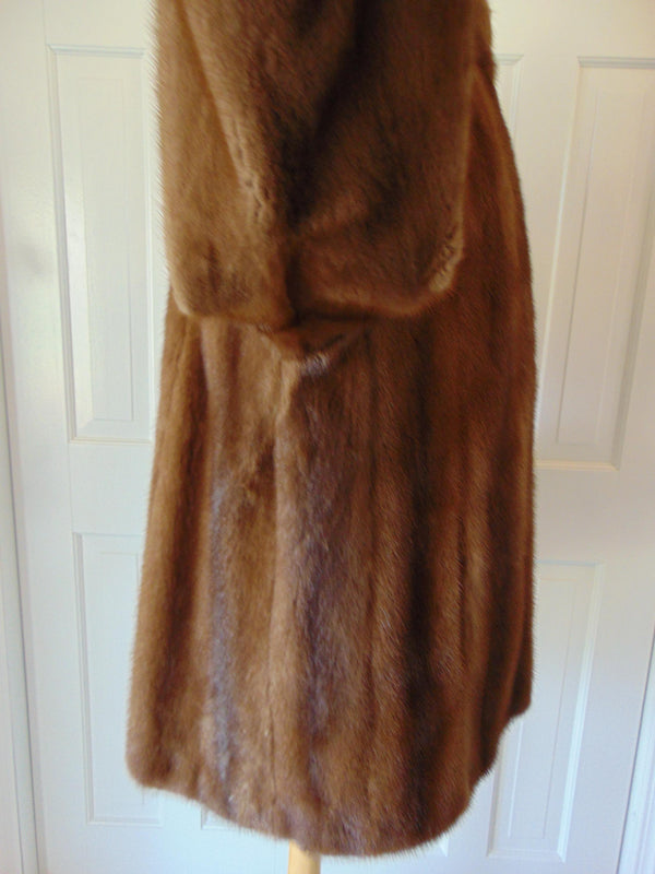XL Vintage Brown Mink Fur Jacket: Nafa Mink, Preloved