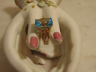 Emerald Cut Blue Topaz Ring: 14K Yellow Gold Estate Jewelry
