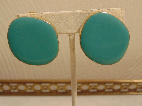 Kenneth Jay Lane Goldtone Faux Turquoise Ring An Interior Adjuster Sized 5-8 Matching Clip Earrings
