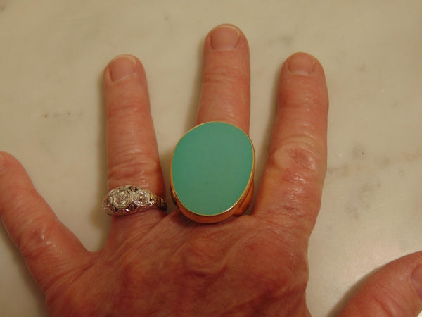 Kenneth Jay Lane Goldtone Faux Turquoise Ring An Interior Adjuster Sized 5-8 Matching Clip Earrings