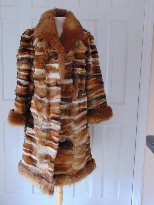 Natural Red Fox Fur Medium Fur Coat Preloved Vintage