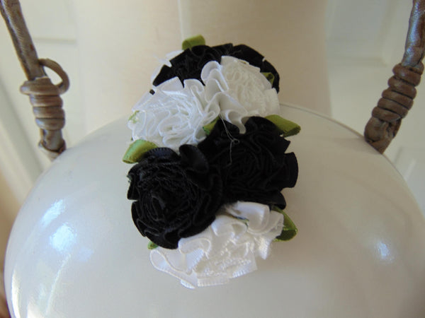 Vintage Timmy Woods Black And White Floral Purse, Wedding Purses, Rare Flower Purse