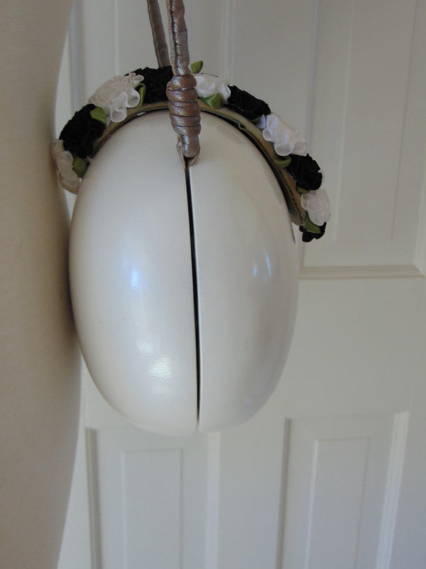 Vintage Timmy Woods Black And White Floral Purse, Wedding Purses, Rare Flower Purse
