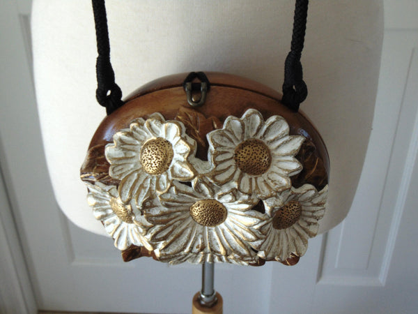 Wooden Timmy Woods White Flowers Purse, Spring, Summer Purses, Wedding Floral Purse