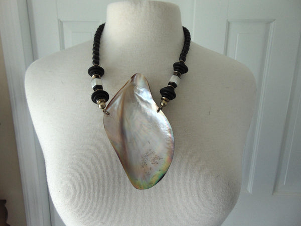 Beaded Mother Of Pearl Sea Shell Necklace, Spring Summer Shell Necklaces