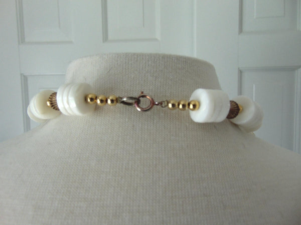 Seashell Necklace For Cruises-Resort Wear-Beach Or Island Vacations-Lilly Pulitzer Fashion-Summer Weddings-Pool Parties-Dinners-Patio Partys