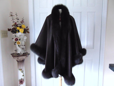 One Size BrownShawl Trimmed In Fox Fur, Peri 100% Wrap Brown