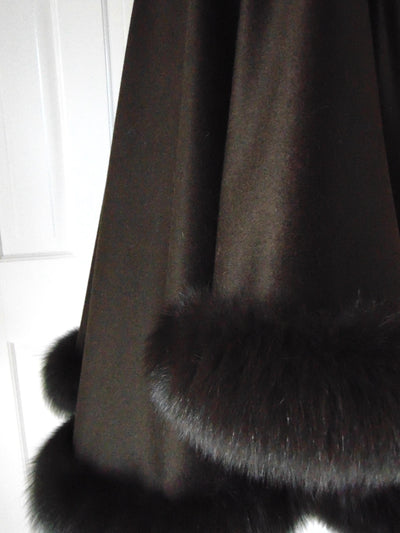 One Size BrownShawl Trimmed In Fox Fur, Peri 100% Wrap Brown
