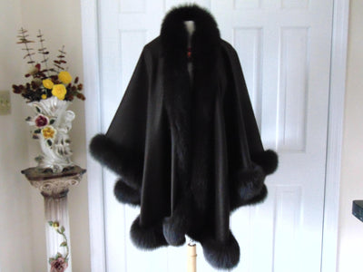 One Size BrownShawl Trimmed In Fox Fur, Peri 100% Wrap Brown
