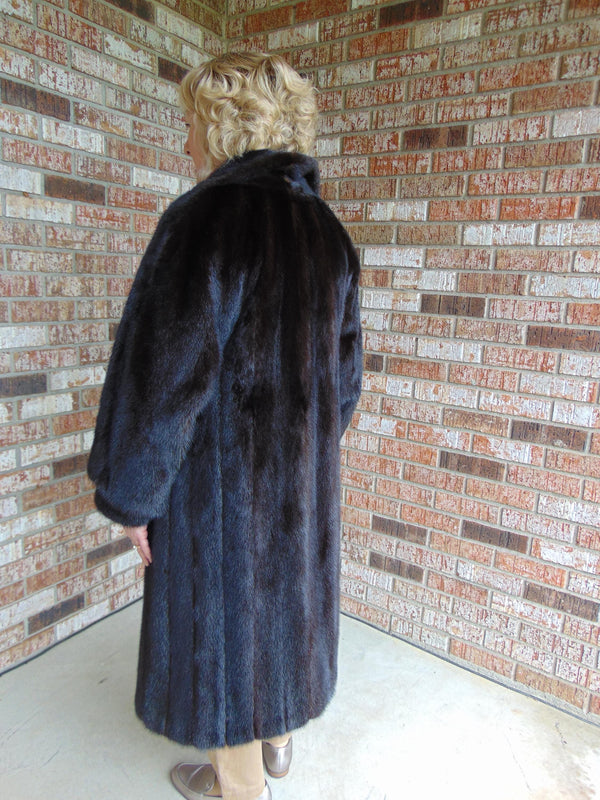 Designer Viccali  Up To Date Black Mink Fur Coat