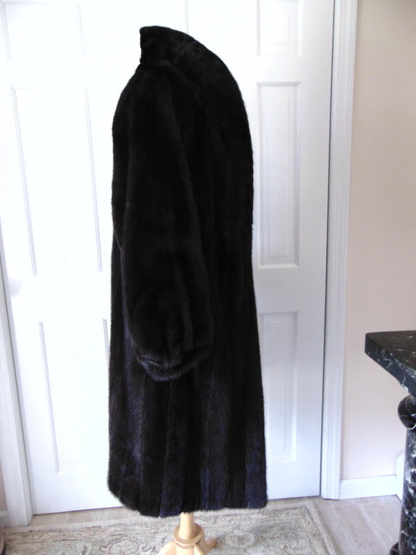 Designer Viccali  Up To Date Black Mink Fur Coat
