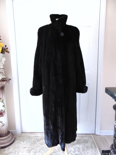 Estate Blackglama Mink Fur Size XL