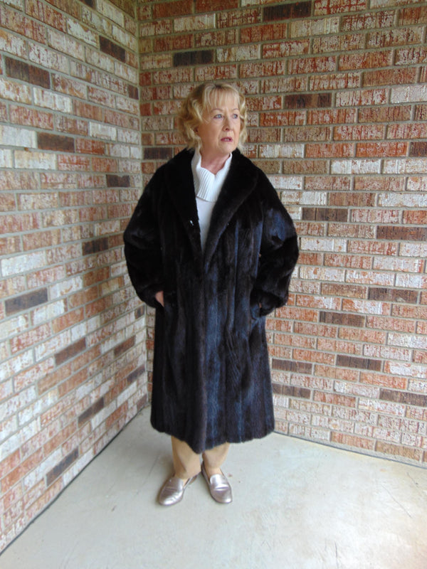 Designer Viccali  Up To Date Black Mink Fur Coat