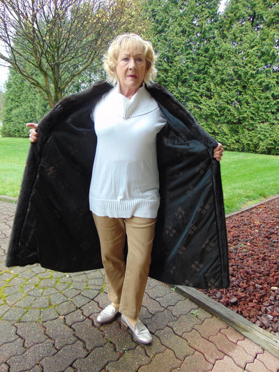 Dark Brown Full Length Mink Fur Coat Size Medium